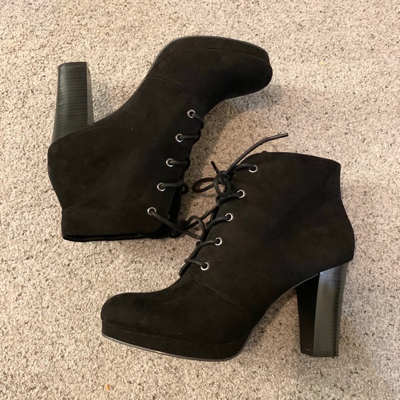 a.n.a Shoes - A.n.a Womens Black block heel boots